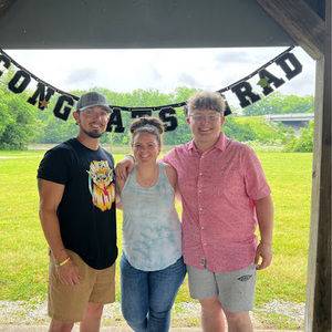 Meet your Posher, Robin